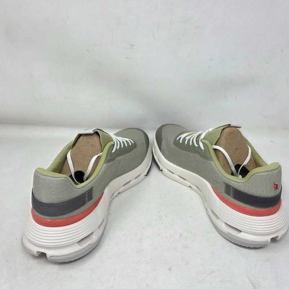 New 9.5 ON Cloudnova Form 2 sneakers in Chalk / Salmon from Anthropologie - Picture 9 of 11